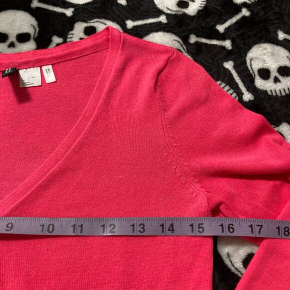 H&M Neon pink long sleeve v-neck cardigan ~ XS SMALL Barbie hot pink sweater - Picture 5 of 10